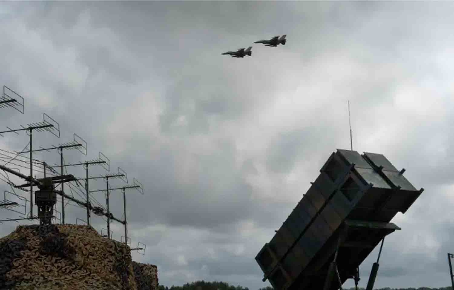 F-16-fighter-jets-fly-over-a-Patriot-battery-in-an-undisclosed-location-in-Ukraine F-16 fighter jets fly over a Patriot battery in an undisclosed location in Ukraine.