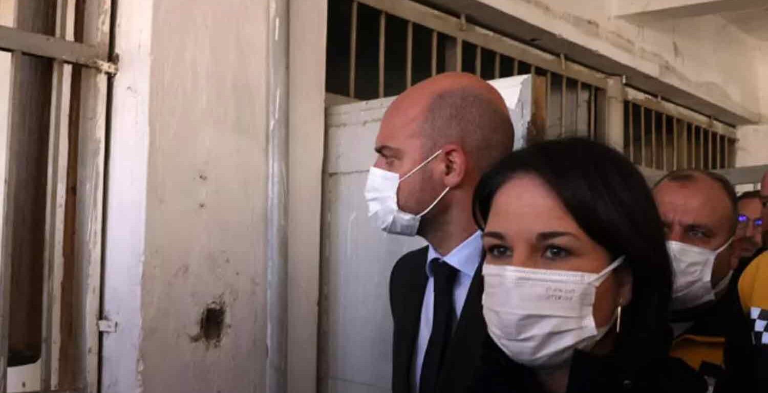 French Foreign Minister Jean-Noël Barrot (L) and his German counterpart Annalena Baerbock visit Syria's Sednaya prison near Damascus.