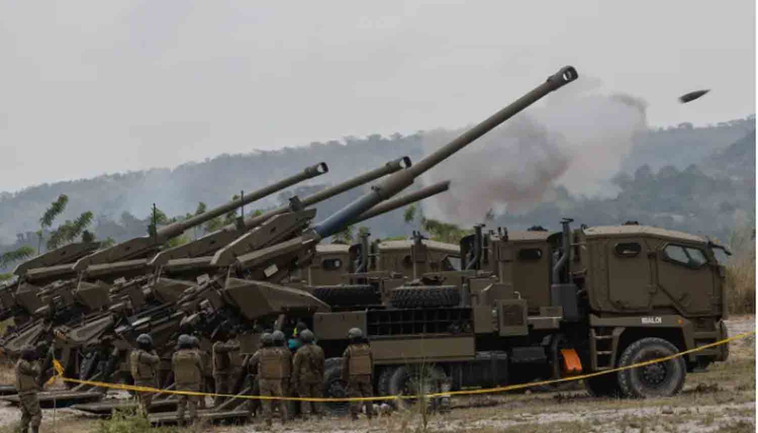 155mm-Self-Propelled-Howitzers 155mm Self-Propelled Howitzers