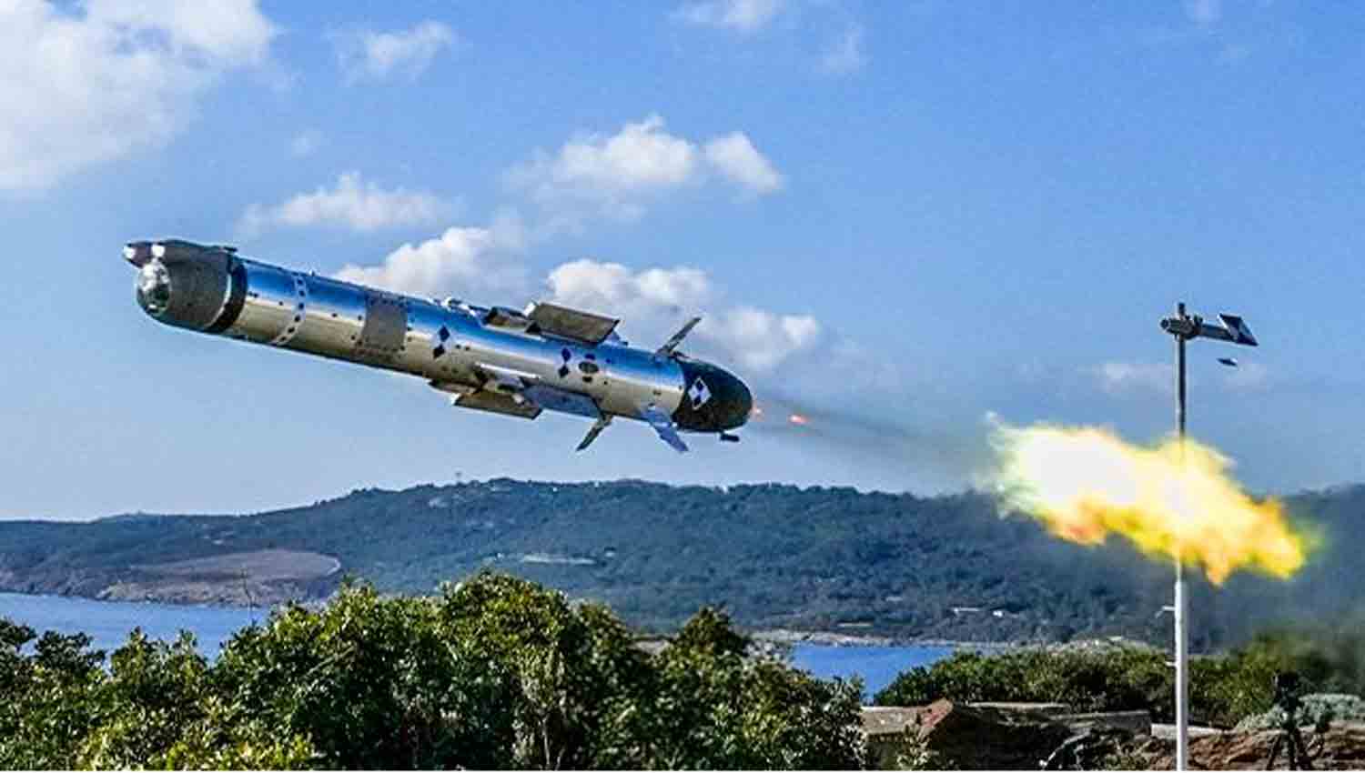 MBDA’s fifth-generation Akeron LP air-to-surface missile successfully completes a critical test