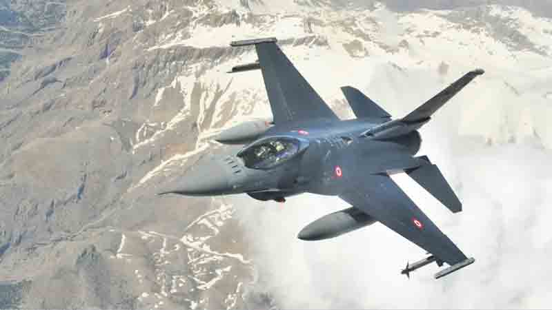 Turkish F-16 fighter jets are utilizing tablets to operate domestically produced weaponry