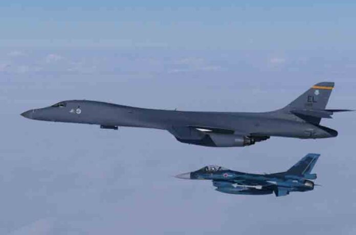 B-1B-Lancer B-1B Lancer, a long-range strategic bomber capable of carrying the largest conventional payload of guided and unguided munitions