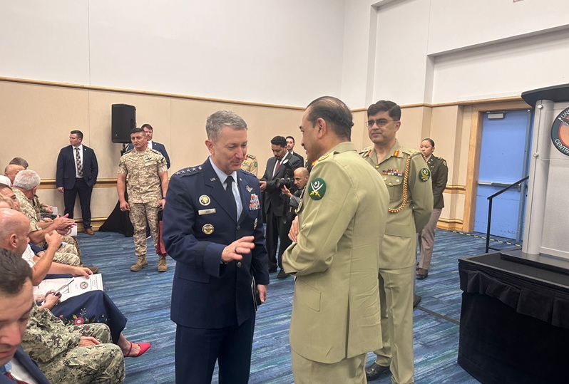 Asim Munir with General Dan Caine COAS Aim Munir met with Chairman Joint Chiefs of Staff, General Dan Caine.