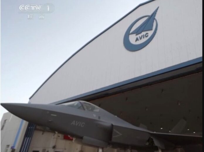 J-35 stealth fighter jet A J-35 stealth fighter jet bearing the number "0001" taxis out of a hangar in a CCTV News program. Pakistan is likely the 1st importer of this varient.