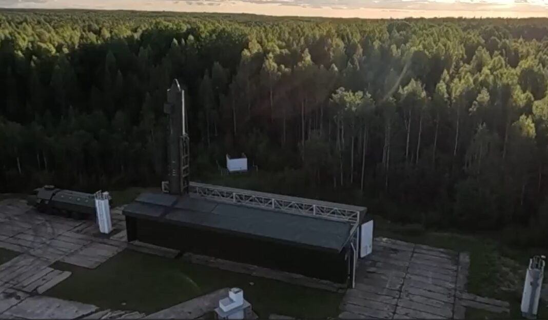Russia has conducted a training launch of a solid-fuel mobile ICBM from the Plesetsk Cosmodrome toward the Kura test range in Kamchatka as Moscow continues modernizing its strategic nuclear forces.