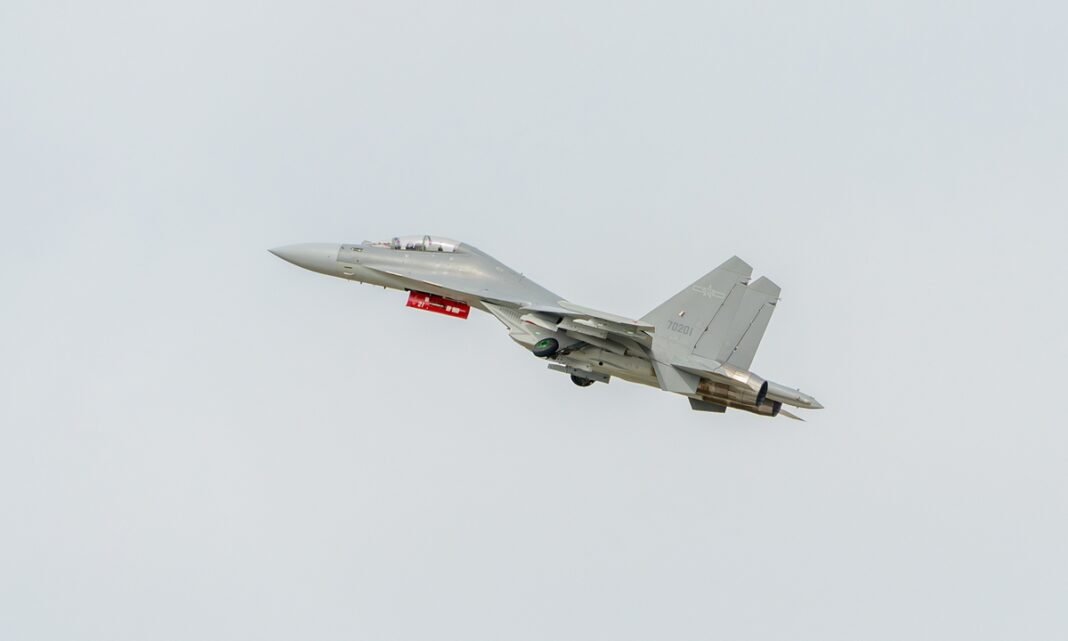 Chinese J-16 fighters conduct air-combat training with Egyptian Rafale and MiG-29 fighters during the Eagles of Civilization 2026 exercise in Egypt.