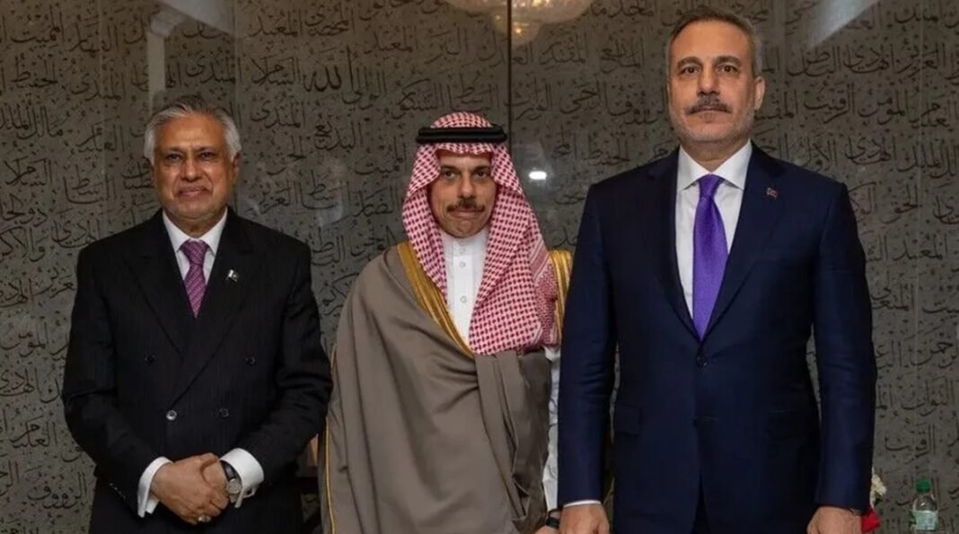 Houthi missile and drone attacks on Saudi Arabia have triggered urgent military talks under the Makkah Joint Defence Agreement involving Pakistan and Türkiye.